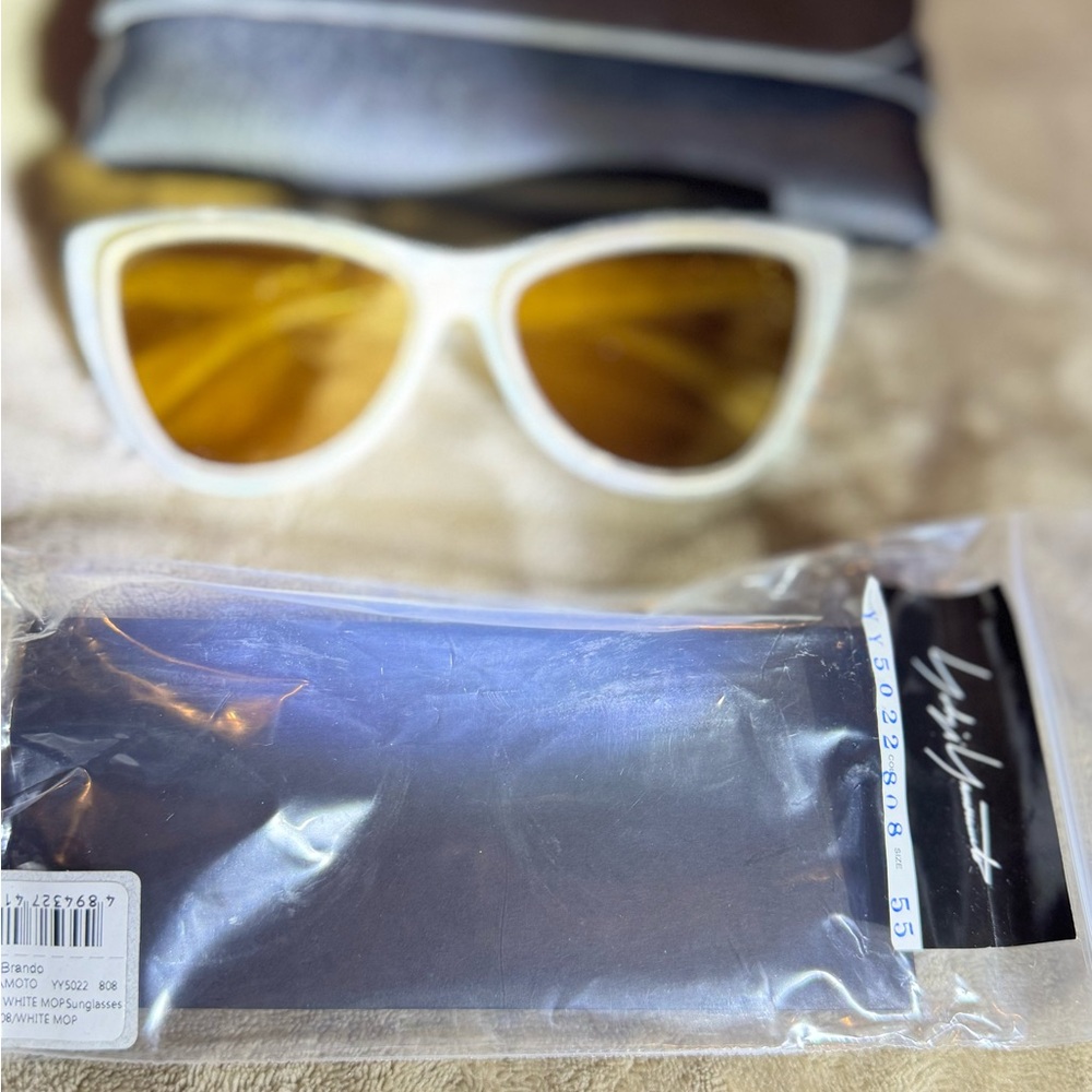 Yohji Yamamoto Cream Cat-Eye Sunglasses with Amber Lenses - Picture 4 of 7